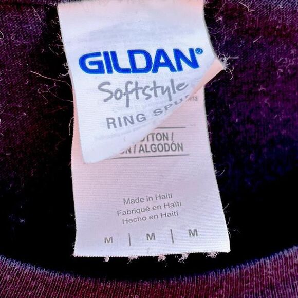 Vintage Gildan Black Rainbow Paint Splatter T-Shirt Art Color Wheel  Size Medium - Picture 5 of 5